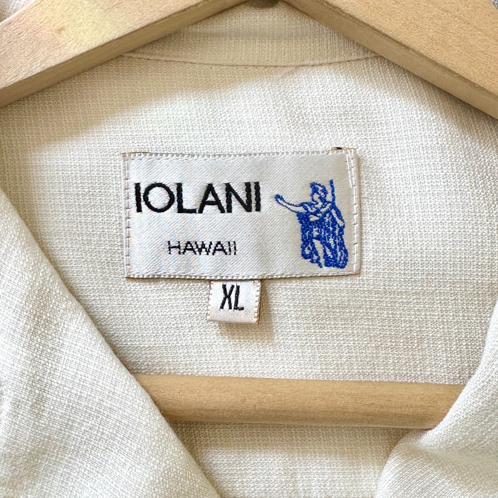 Iolani Mens XL Hawaiian Shirt Cream Floral Hibiscus Graphic Camp Aloha Top - Picture 10 of 11